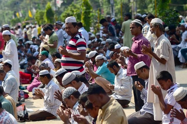 followers of the sufi leader hazrat dewanbagi offer friday prayers during the annual congregation in dhaka photo afp file