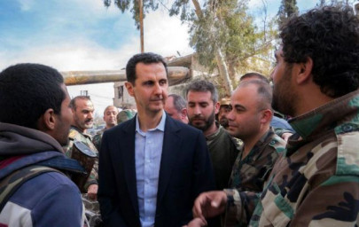 syria s assad visits army in eastern ghouta as rebels in talks