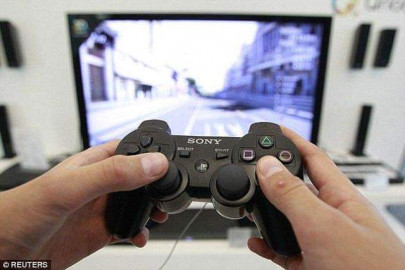 nine year old boy kills teenage sister over video game in us nine year old boy kills teenage sister over video game in us