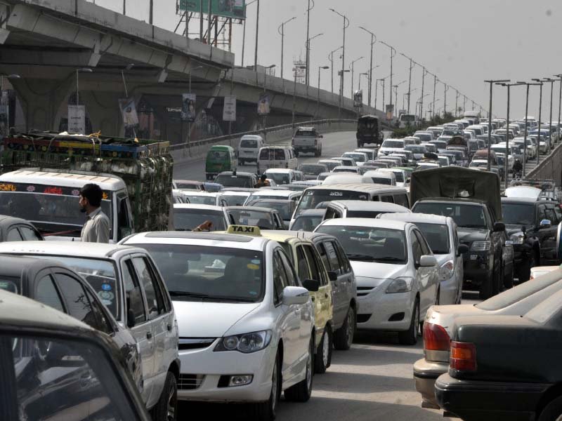 a view of traffic jam on sixth road photo zafar aslam express