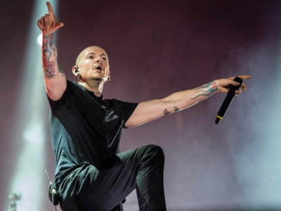 birthday tribute how chester bennington left an entire generation feeling numb birthday tribute how chester bennington left an entire generation feeling numb