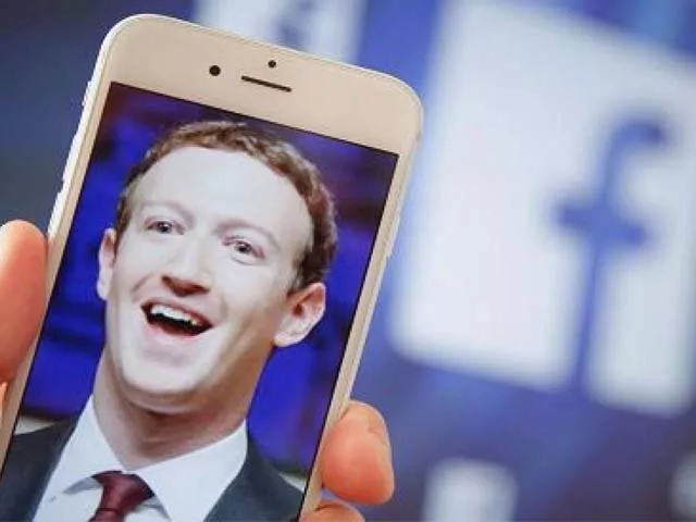 collins set zuckerberg a deadline of march 26 to reply photo courtesy cnbc collins set zuckerberg a deadline of march 26 to reply photo courtesy cnbc
