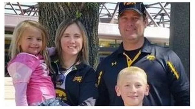 the sharp family kevin 41 r amy 38 l sterling 12 and daughter adrianna seven were all found dead the condominium in mexico photo courtesy bbc cbc news the sharp family kevin 41 r amy 38 l sterling 12 and daughter adrianna seven were all found dead the condominium in mexico photo courtesy bbc cbc news