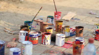 painting on the wall street artists bring works to the masses painting on the wall street artists bring works to the masses