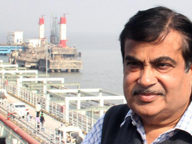 indian union minister nitin gadkari photo express