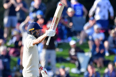 mark wood having a laugh in england fightback mark wood having a laugh in england fightback