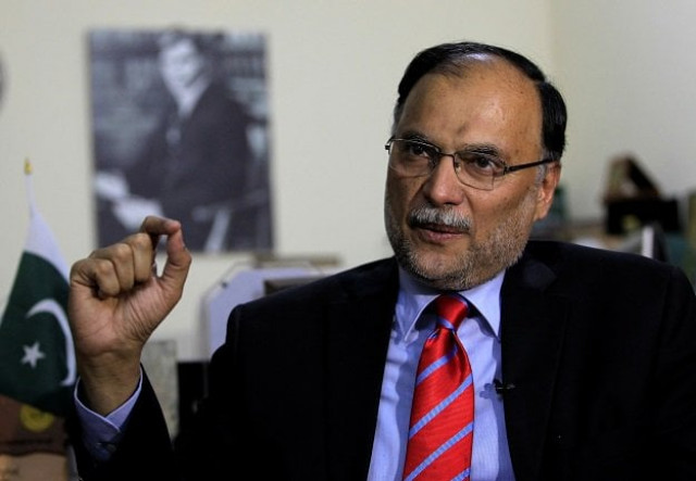 minister says pakistan will see new middle class with gdp growth photo reuters minister says pakistan will see new middle class with gdp growth photo reuters