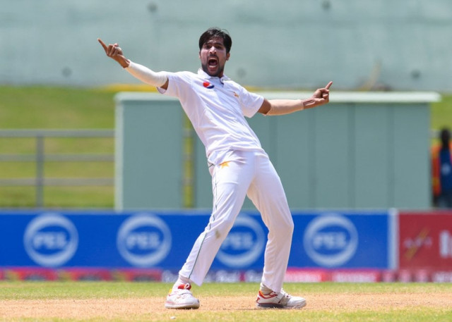 best decision azhar mahmood has said that he together with the team management will help mohammad amir reach a conclusion which benefits both him and the pakistan cricket team photo afp best decision azhar mahmood has said that he together with the team management will help mohammad amir reach a conclusion which benefits both him and the pakistan cricket team photo afp