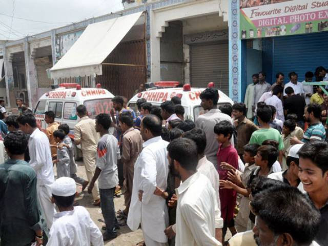 the deceased was lynched in services hospital s gynaecology emergency ward where he and his relatives had brought his pregnant sister kiran kashif photo express file the deceased was lynched in services hospital s gynaecology emergency ward where he and his relatives had brought his pregnant sister kiran kashif photo express file