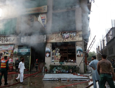 five killed in lahore bakery fire five killed in lahore bakery fire