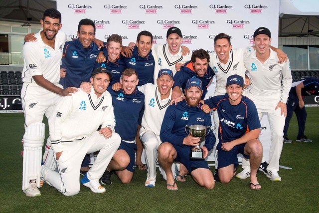 saved by the tail the second test draw in christchurch gave new zealand the series 1 0 after they won the first test by an innings and 49 runs and it stretched england 039 s winless away record to 13 tests photo afp saved by the tail the second test draw in christchurch gave new zealand the series 1 0 after they won the first test by an innings and 49 runs and it stretched england 039 s winless away record to 13 tests photo afp