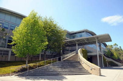 shots fired at youtube offices in california casualties reported shots fired at youtube offices in california casualties reported