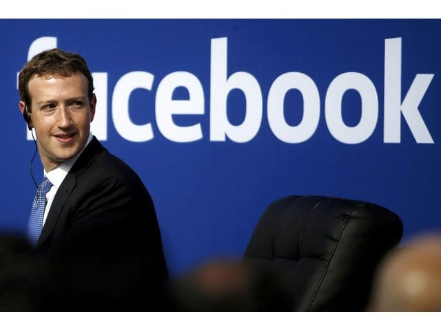 facebook ceo mark zuckerberg appears on stage during a town hall at facebook 039 s headquarters in menlo park california us september 27 2015 photo reuters facebook ceo mark zuckerberg appears on stage during a town hall at facebook 039 s headquarters in menlo park california us september 27 2015 photo reuters