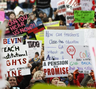 oklahoma teacher protests rumble on despite funding pledge
