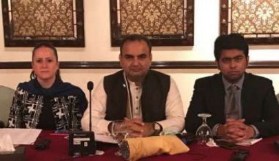 pml n mna kumar joins pti pml n mna kumar joins pti