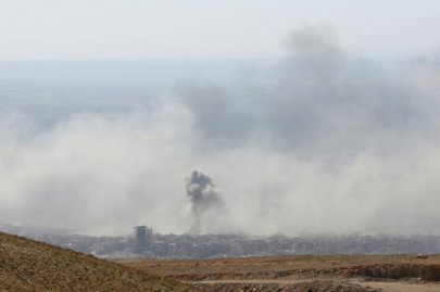 80 killed in syria gas attack as new strikes pound ghouta 80 killed in syria gas attack as new strikes pound ghouta