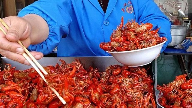 the new generation attaches greater importance to health and their taste requirements for crayfish are higher photo afp