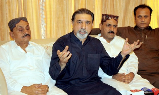 ali qazi addressing press conference photo nni ali qazi addressing press conference photo nni