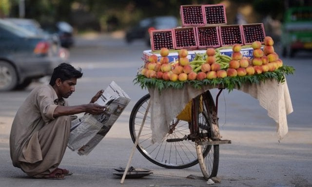 ipr says flawed policies for decades have caused pakistan to lag behind photo afp ipr says flawed policies for decades have caused pakistan to lag behind photo afp