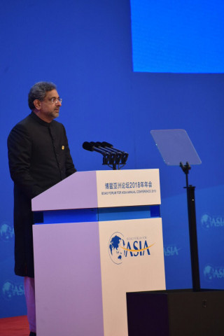 prime minister shahid khaqan abbasi photo express prime minister shahid khaqan abbasi photo express