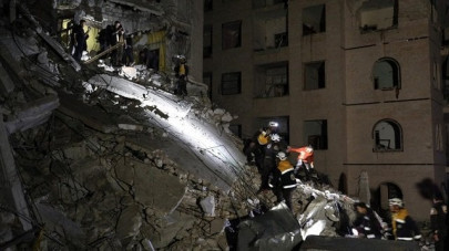 blast kills 13 civilians in syria s idlib