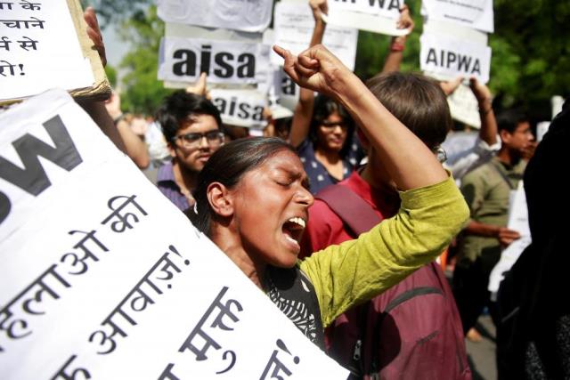 a woman reacts at a protest against the rape of an eight year old girl in kathua near jammu and a teenager in unnao uttar pradesh state in new delhi on april 12 2018 photo reuters