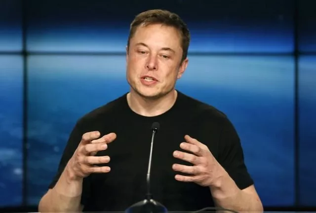 spacex founder elon musk speaks at a press conference following the first launch of a spacex falcon heavy rocket at the kennedy space center in cape canaveral florida us february 6 2018 photo reuters spacex founder elon musk speaks at a press conference following the first launch of a spacex falcon heavy rocket at the kennedy space center in cape canaveral florida us february 6 2018 photo reuters