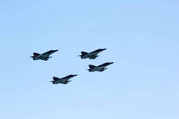 the pakistan air force organised karachi 039 s first air show photo athar khan express the pakistan air force organised karachi 039 s first air show photo athar khan express
