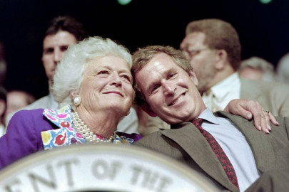 former us first lady barbara bush dead at 92 former us first lady barbara bush dead at 92