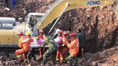 boy rescued from well dies in east china boy rescued from well dies in east china