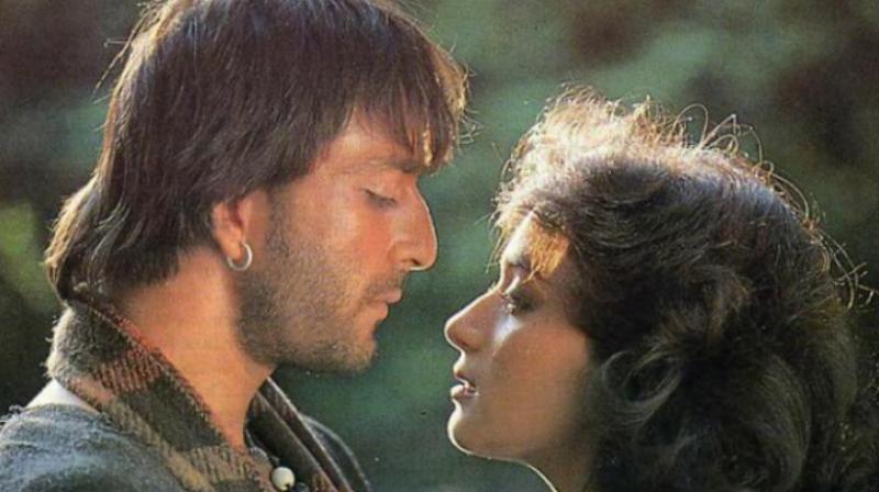 a look back at sanjay dutt and madhuri dixit s rumoured love affair