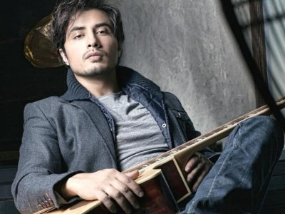 ali zafar to take meesha shafi to court over sexual harassment allegations