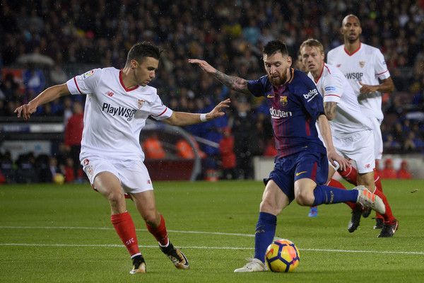 barcelona will be looking to defend their crown from last season as they take on sevilla photo afp