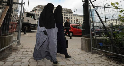 muslim woman denied french citizenship over handshake refusal