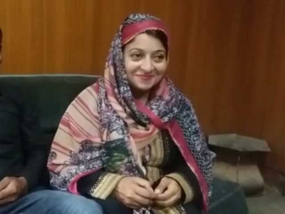 lhc directs interior ministry to decide fate of indian woman seeking pakistan s citizenship lhc directs interior ministry to decide fate of indian woman seeking pakistan s citizenship