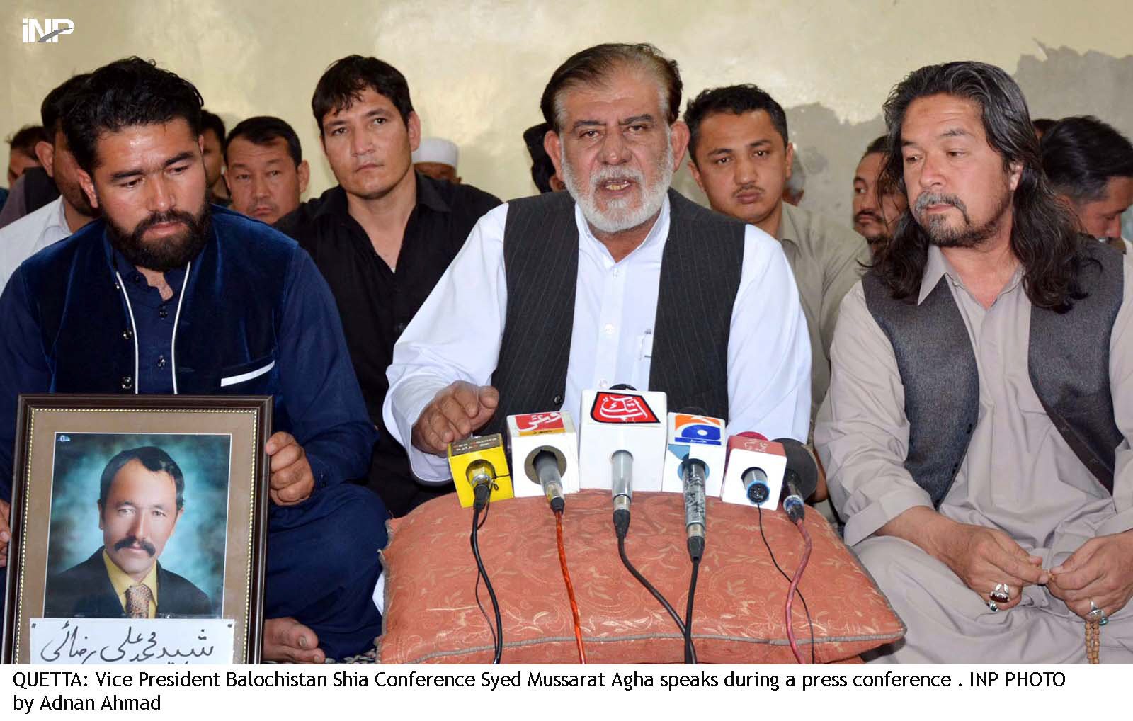 leaders of balochistan shia conference addressing the media photo inp