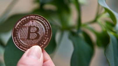 bitcoin climbs to six week high bitcoin climbs to six week high