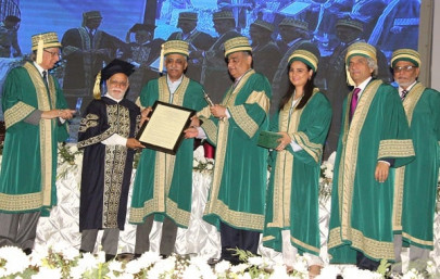a new beginning 504 students awarded degrees at ziauddin university s 15th convocation