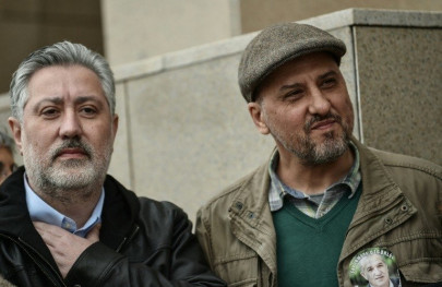 turkey hands jail sentences to journalists turkey hands jail sentences to journalists