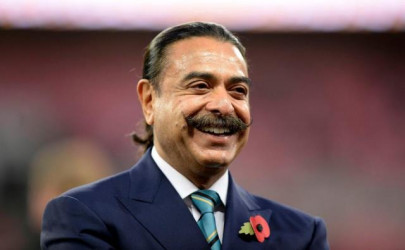 pakistan born shahid khan makes 500m offer to buy wembley