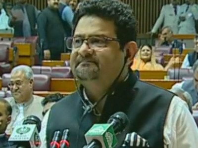 pml n announces historic sixth budget pml n announces historic sixth budget