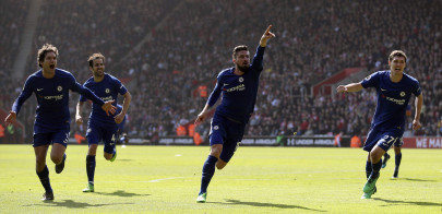 chelsea take on swansea looking to pile pressure on tottenham