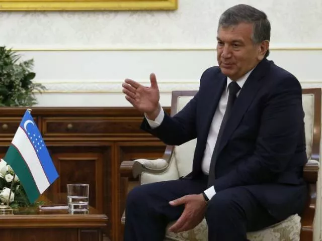 president shavkat mirziyoyev meets coas gen qamar appreciates pakistan s achievement in terror fight photo afp file president shavkat mirziyoyev meets coas gen qamar appreciates pakistan s achievement in terror fight photo afp file