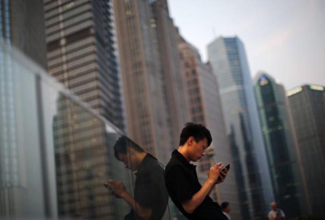 china to ban mobile poker photo reuters