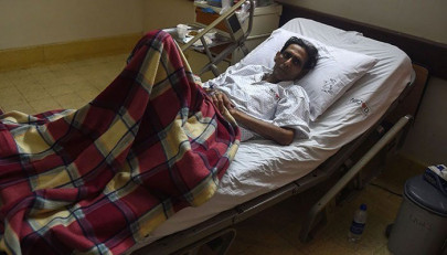 hockey legend mansoor ahmed to receive pakistan s first mechanical heart aid hockey legend mansoor ahmed to receive pakistan s first mechanical heart aid