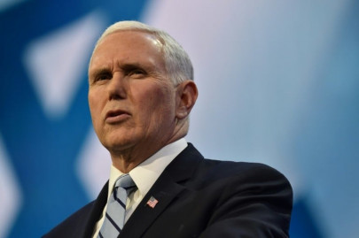 pence blasts weak immigration laws in speech at us mexico border pence blasts weak immigration laws in speech at us mexico border