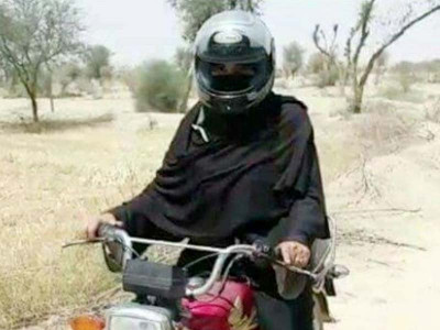 woman travels 60km on motorcycle to teach students in tribal areas woman travels 60km on motorcycle to teach students in tribal areas