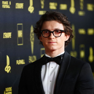 spider man star tom holland takes social media break over mental health concerns spider man star tom holland takes social media break over mental health concerns