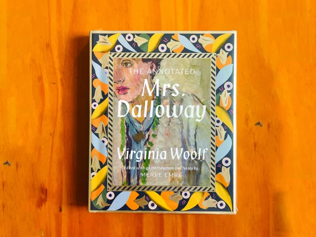 merve emre s the annotated mrs dalloway published in 2021 photo file merve emre s the annotated mrs dalloway published in 2021 photo file