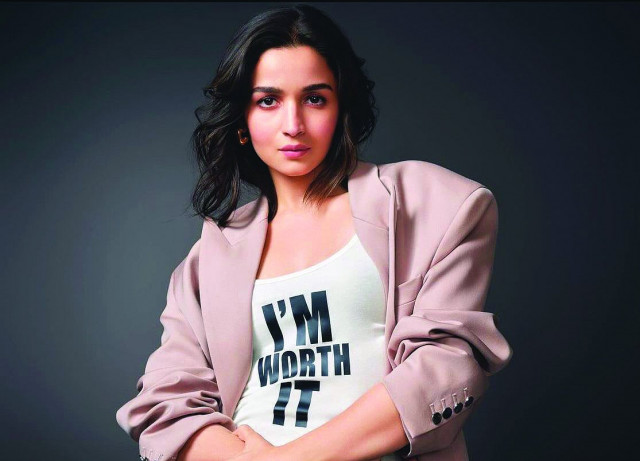 alia revealed her new haircut this summer just in time to beat the heat photo instagram alia revealed her new haircut this summer just in time to beat the heat photo instagram